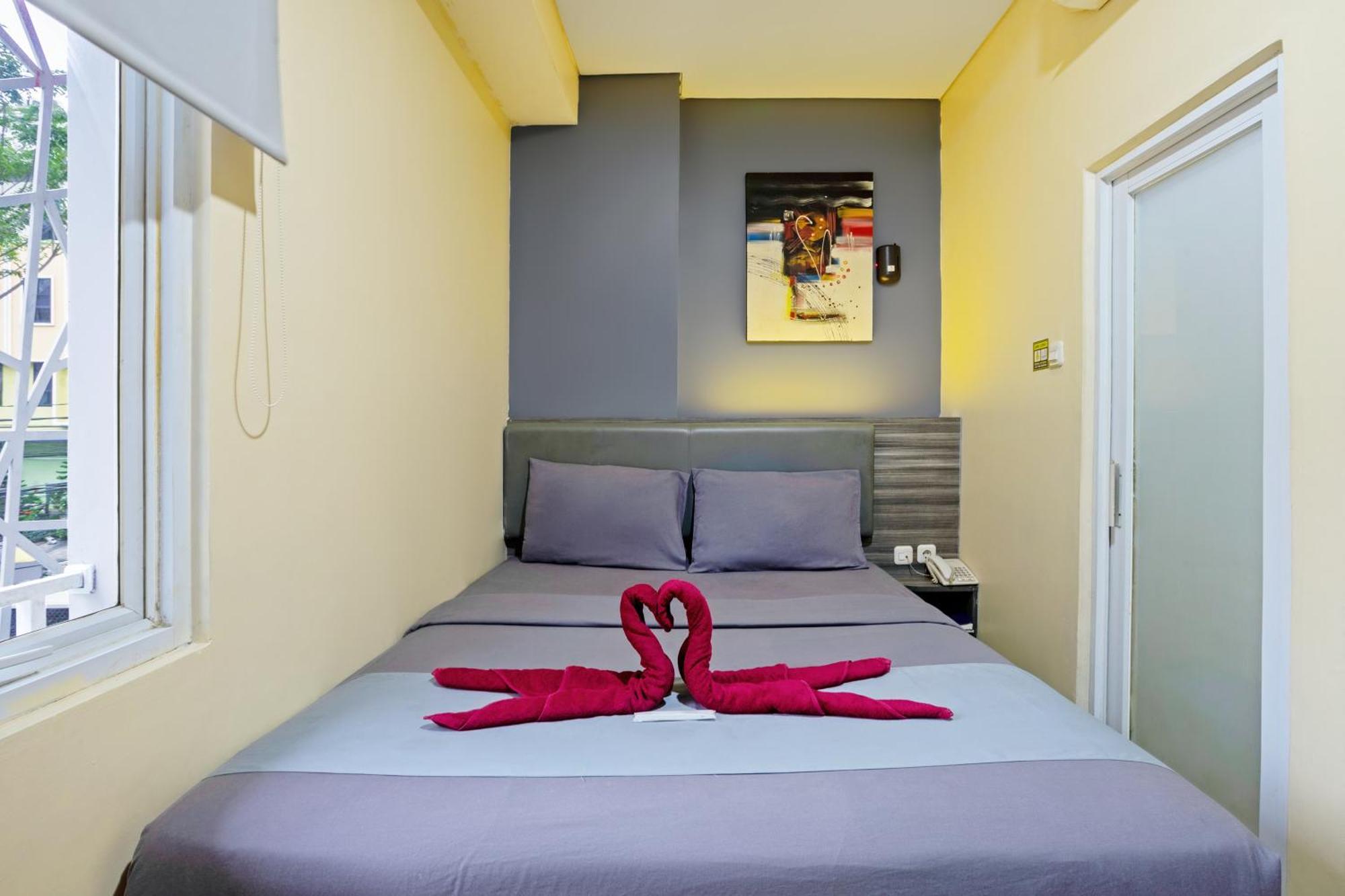 City Biz Residence Jakarta Room photo